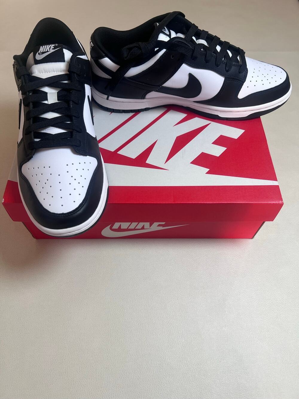 Nike Dunk Low Retro Panda Mens 9.5 Black White DD1391-100 Sneakers w Box